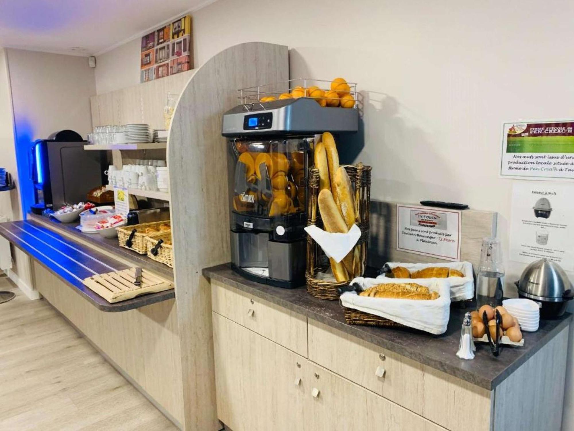 Brit Hotel Confort Morlaix Saint-Martin-des-Champs  المظهر الخارجي الصورة
