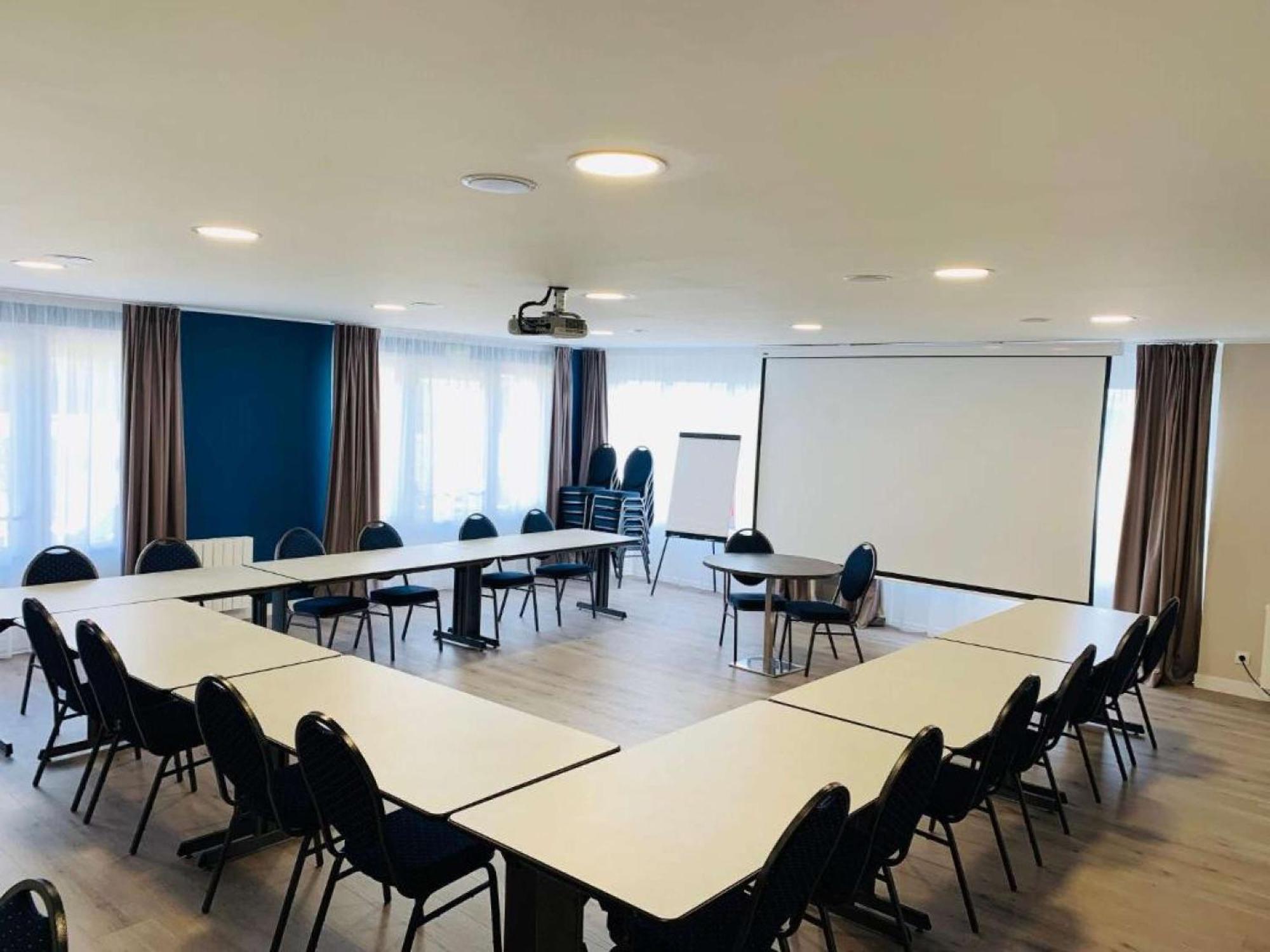Brit Hotel Confort Morlaix Saint-Martin-des-Champs  المظهر الخارجي الصورة