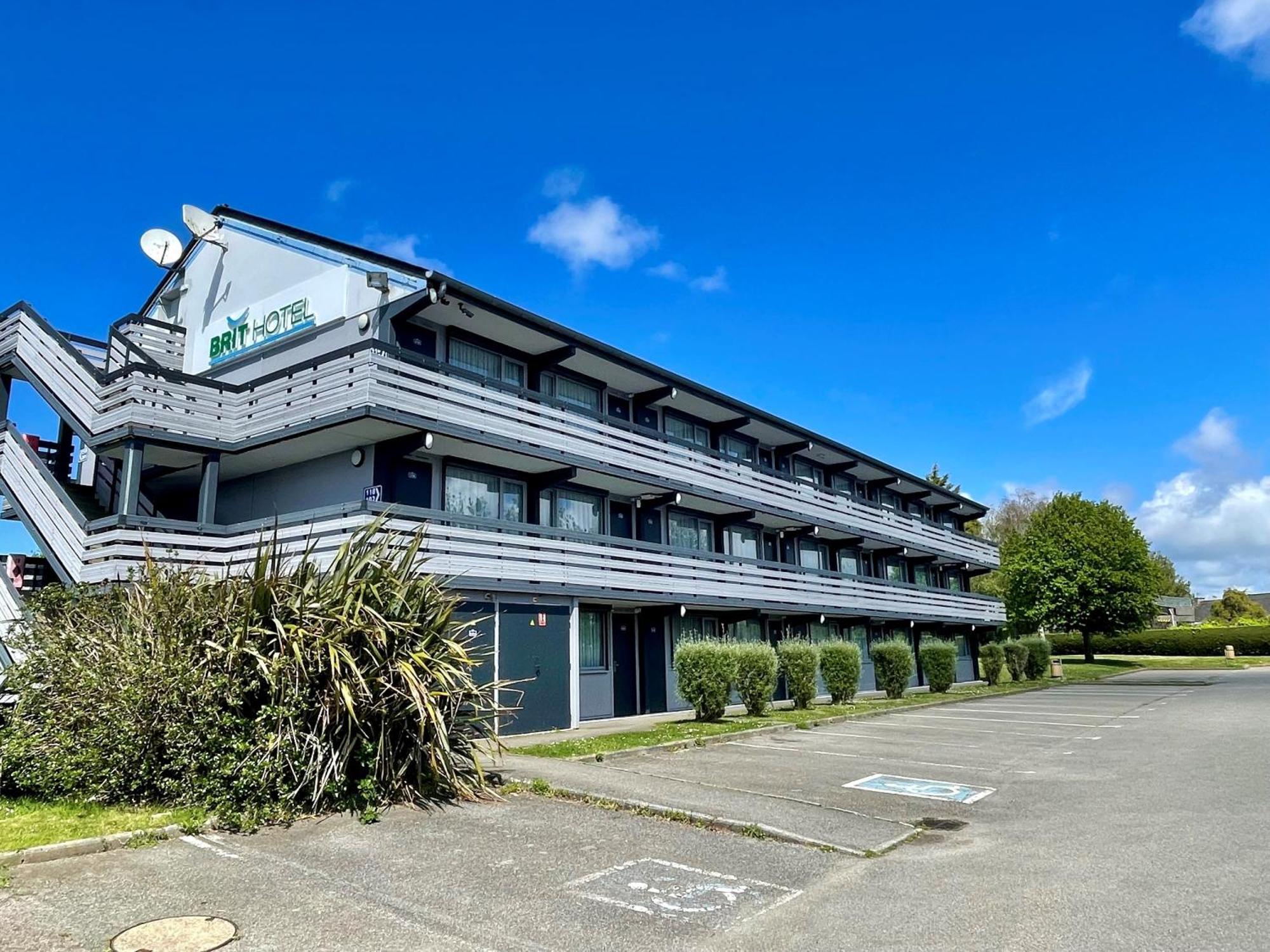 Brit Hotel Confort Morlaix Saint-Martin-des-Champs  المظهر الخارجي الصورة